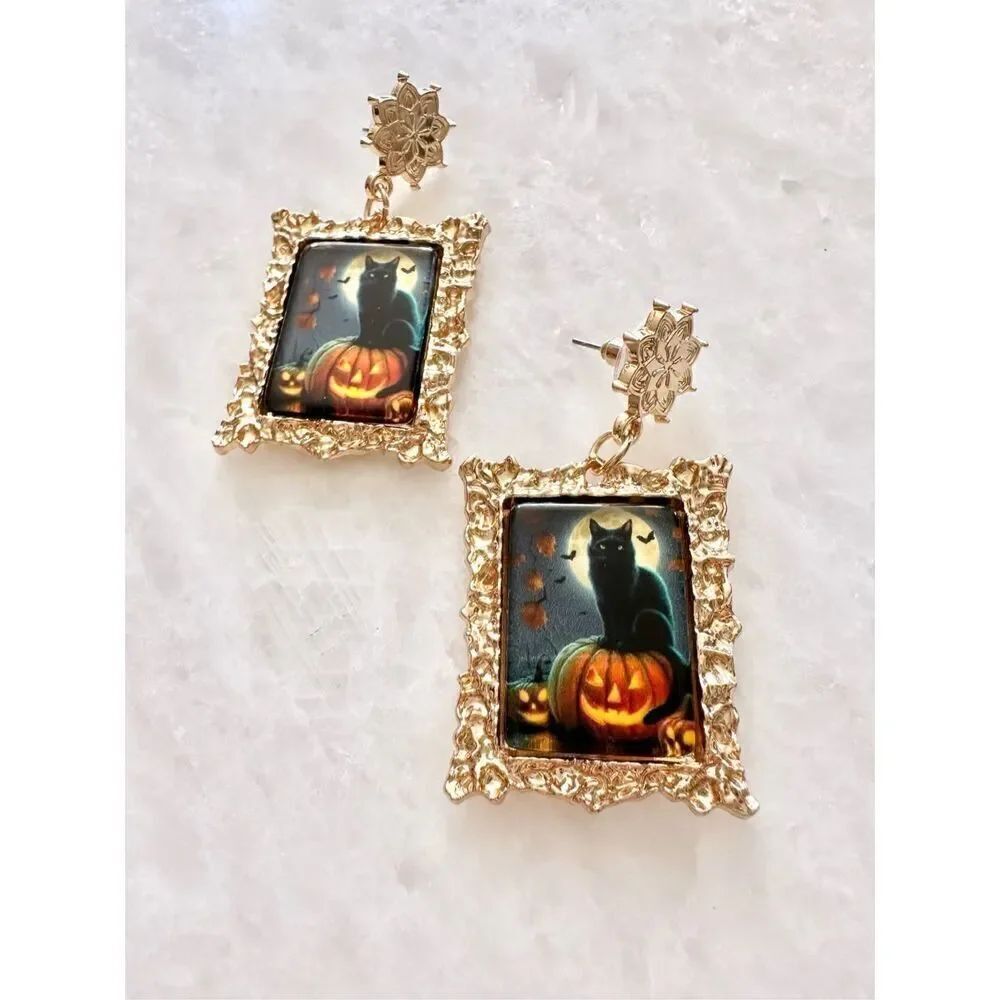 Black cat Halloween jack-o’-lantern picture frame dangle earrings 